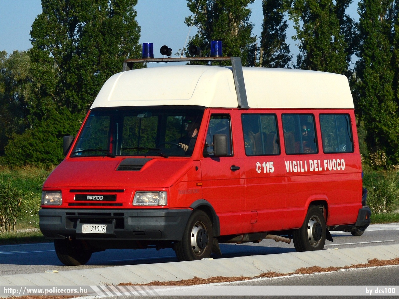 Iveco Daily, fotó: dcs100
Keywords: tûzoltó tûzoltóautó tûzoltóság olasz Olaszország