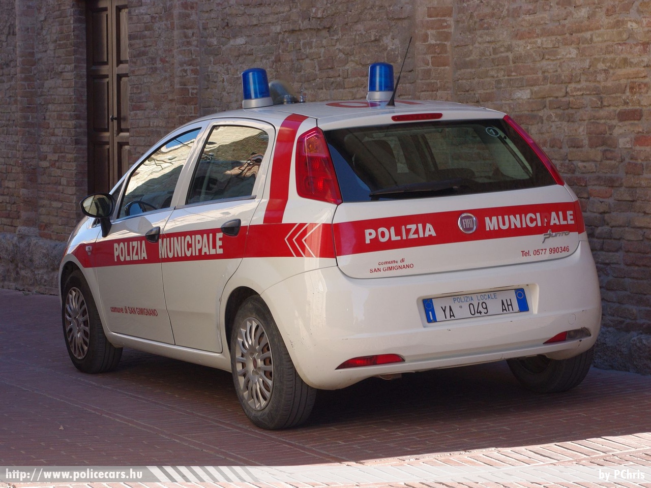 Fiat Punto, Pisa, fotó: PChris
Keywords: olasz Olaszország rendőrautó rendőrség rendőr 