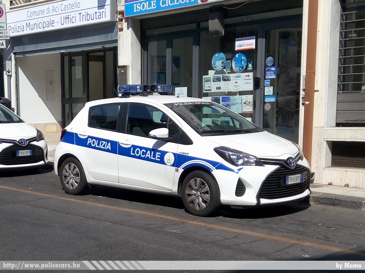 Toyota Yaris Hybrid, fotó: Momo
Keywords: olasz Olaszország rendőrautó rendőrség rendőr