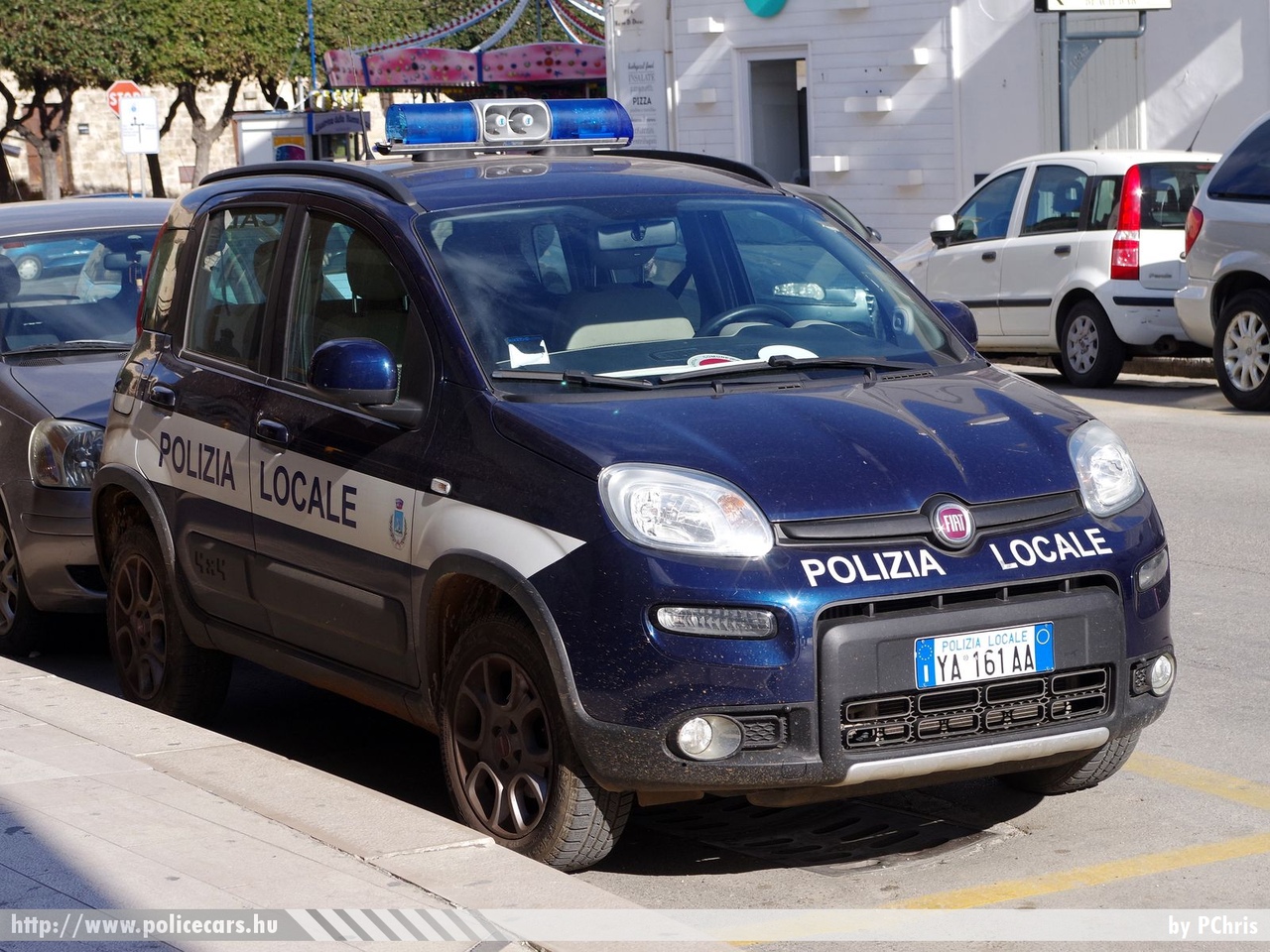 Fiat Panda 4x4, fotó: PChris
Keywords: rendőr rendőrautó rendőrség olasz Olaszország police policecar Italy italian 