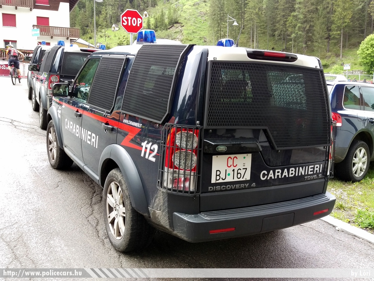 Land Rover Discovery 4, fotó: Lóri
Keywords: rendőr rendőrautó rendőrség olasz Olaszország police policecar Italy italian Carabinieri