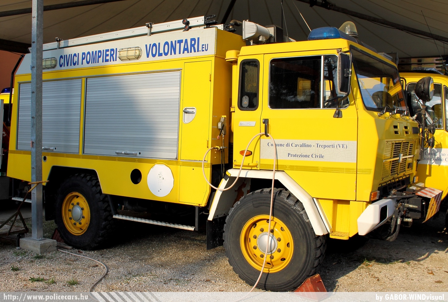 fotó: GABOR-WINDvisual
Keywords: olasz Olaszország italian Italy fire firetruck tûzoltó tûzoltóautó tûzoltóság polgári védelem