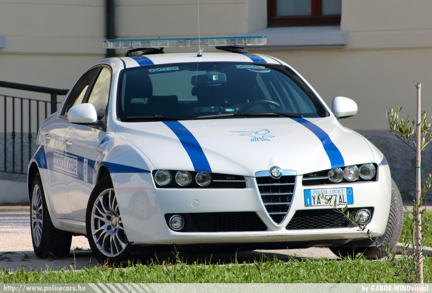 Alfa Romeo 159, fotó: GABOR-WINDvisual
Keywords: rendőr rendőrautó rendőrség olasz Olaszország police policecar Italy italian