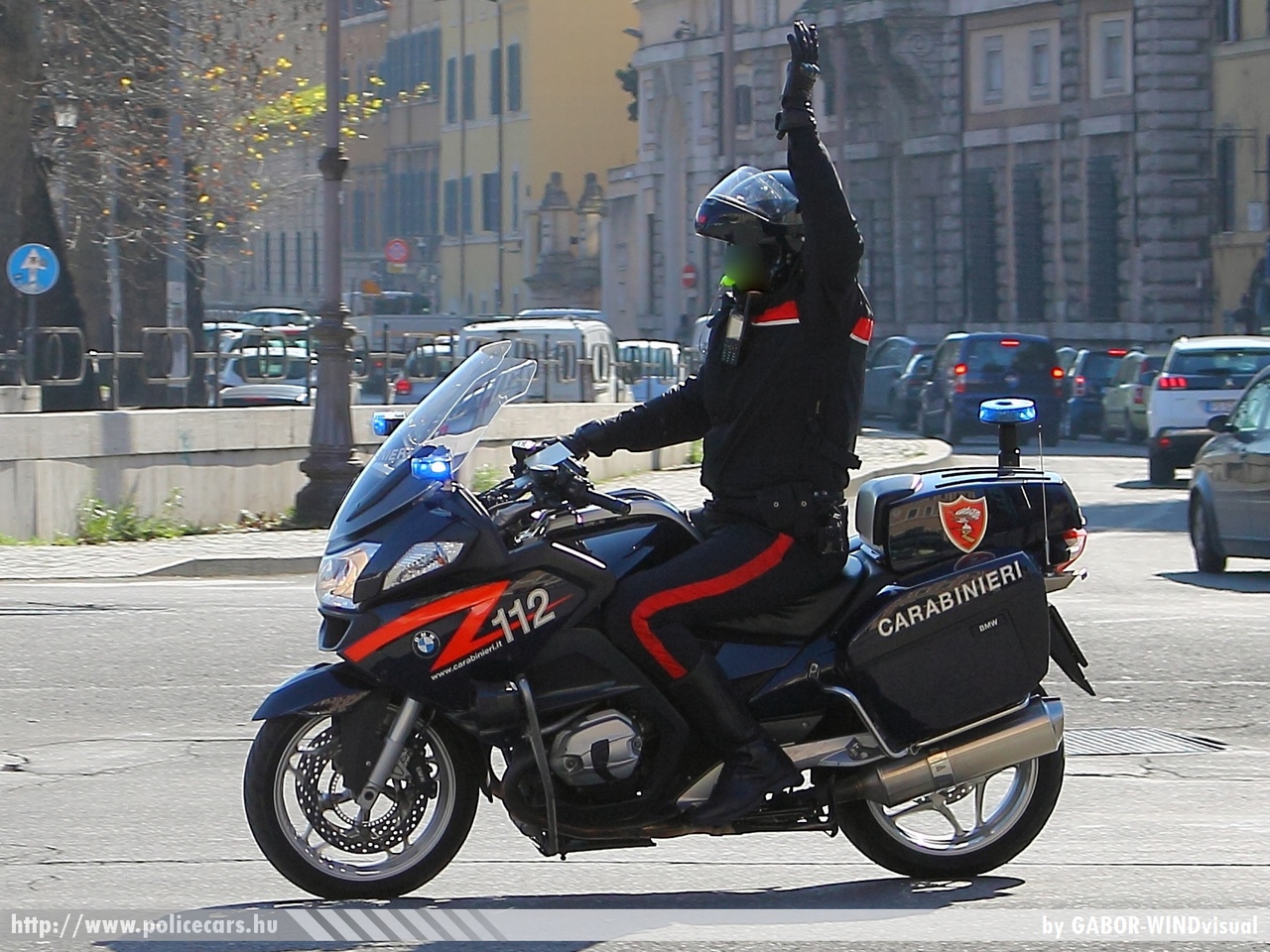 BMW, fotó: GABOR-WINDvisual
Keywords: rendőr rendőrmotor rendőrség olasz Olaszország police policebike Italy italian