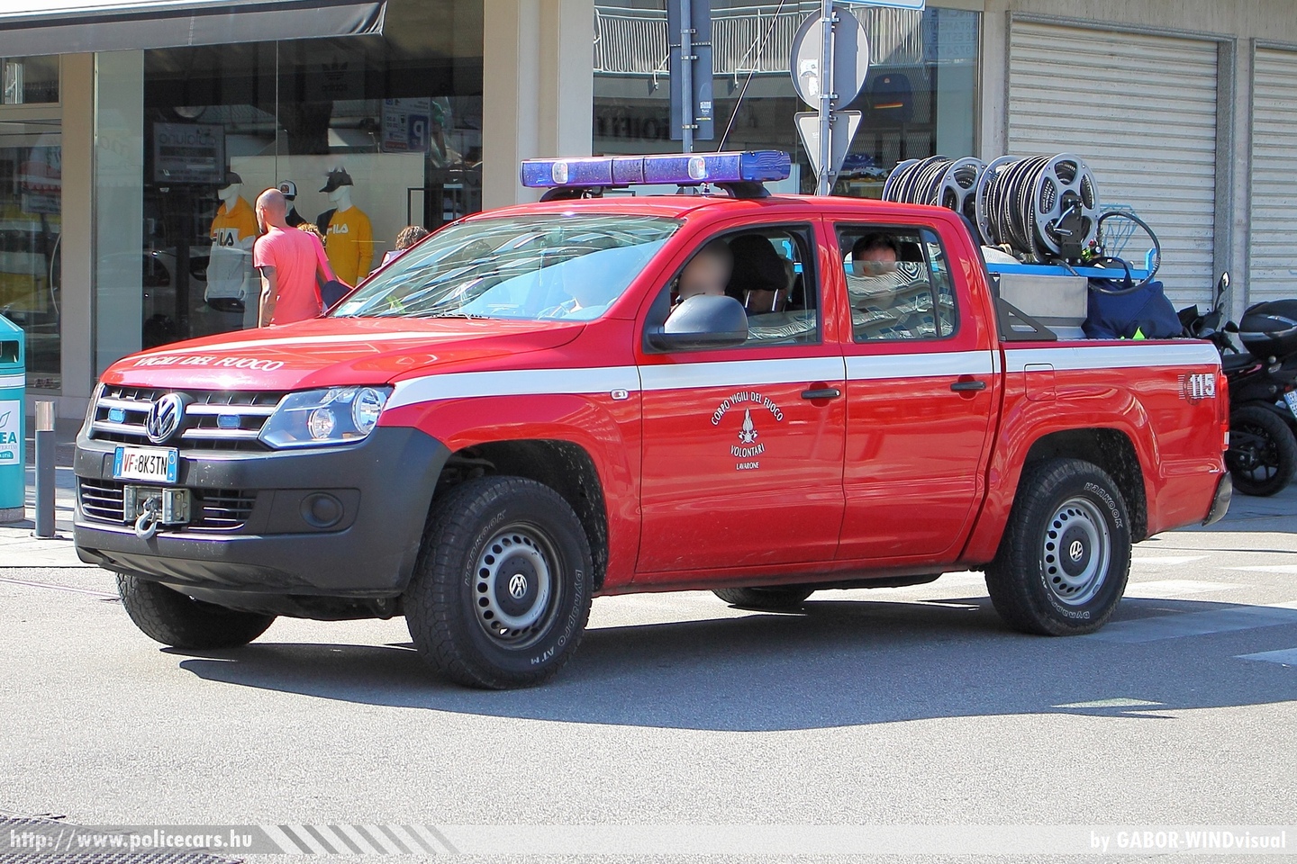 Volkswagen Amarok, fotó: GABOR-WINDvisual
Keywords: olasz Olaszország italian Italy fire firetruck tûzoltó tûzoltóautó tûzoltóság