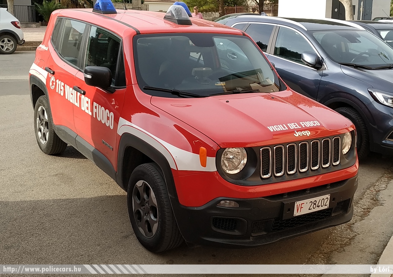 Jeep Renegade, fotó: Lóri
Keywords: olasz Olaszország italian Italy fire firetruck tûzoltó tûzoltóautó tûzoltóság
