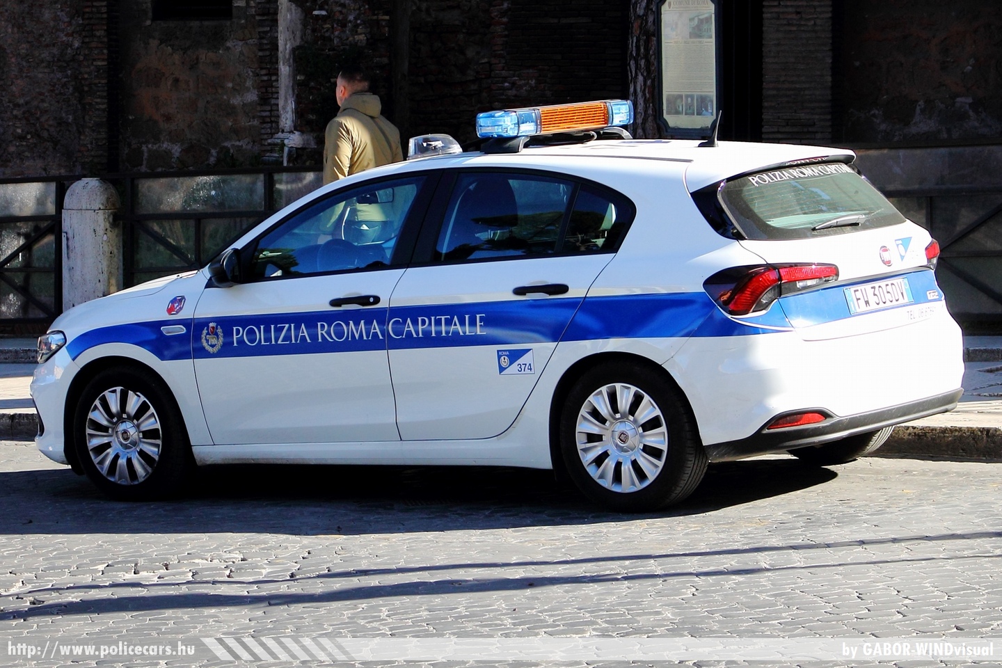 Fiat Tipo, Róma, fotó: GABOR-WINDvisual
Keywords: rendőr rendőrautó rendőrség olasz Olaszország police policecar Italy italian