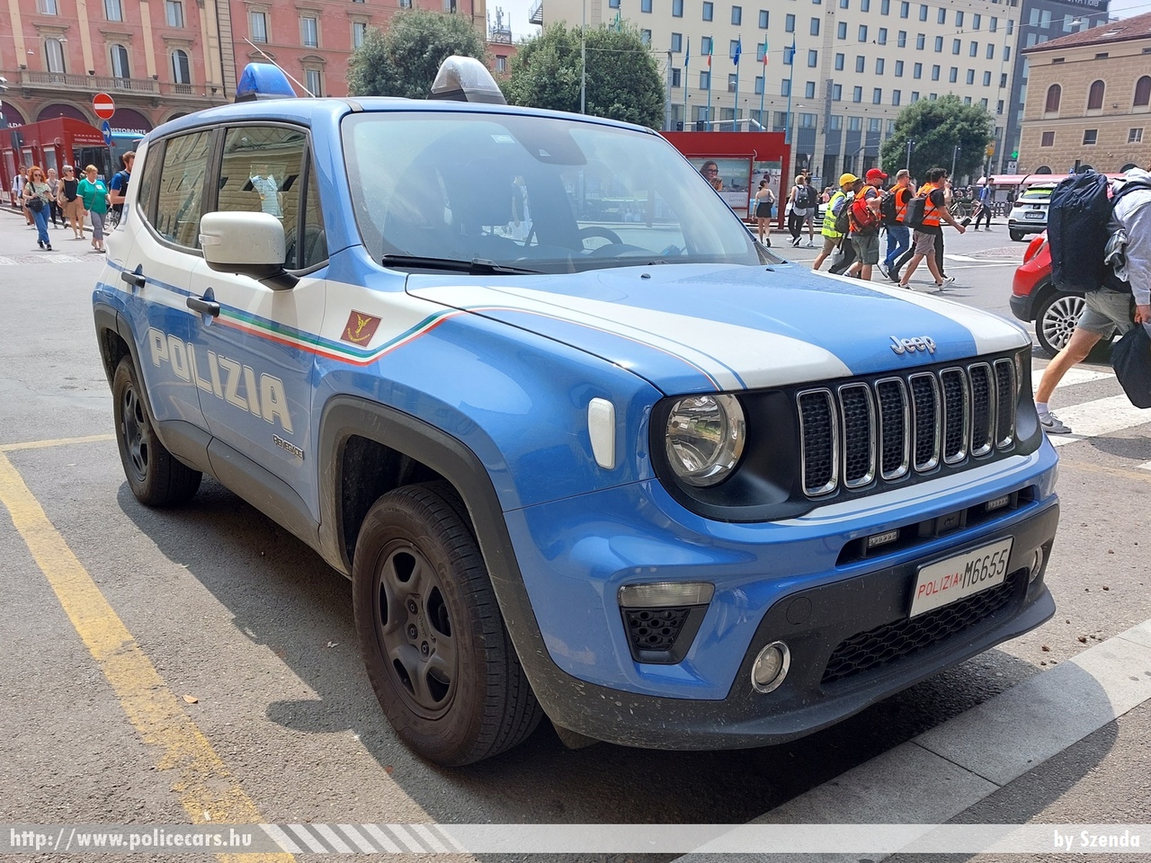 Jeep Renegade, Polizia di Stato, fotó: Szenda
Keywords: rendőr rendőrautó rendőrség olasz Olaszország police policecar Italy italian