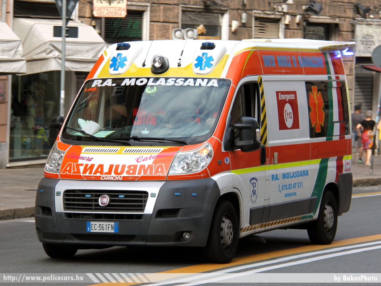 Fiat Ducato, Pubblica Assistenza Molassana, Genova, fotó: BakosPhoto
Keywords: mentő mentőautó olasz Olaszország ambulance Italy italian