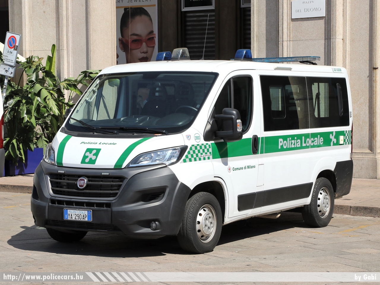 Fiat Ducato, Comune di Milano, Polizia Locale, fotó: Gabi
Keywords: rendőr rendőrautó rendőrség olasz Olaszország police policecar Italy italian