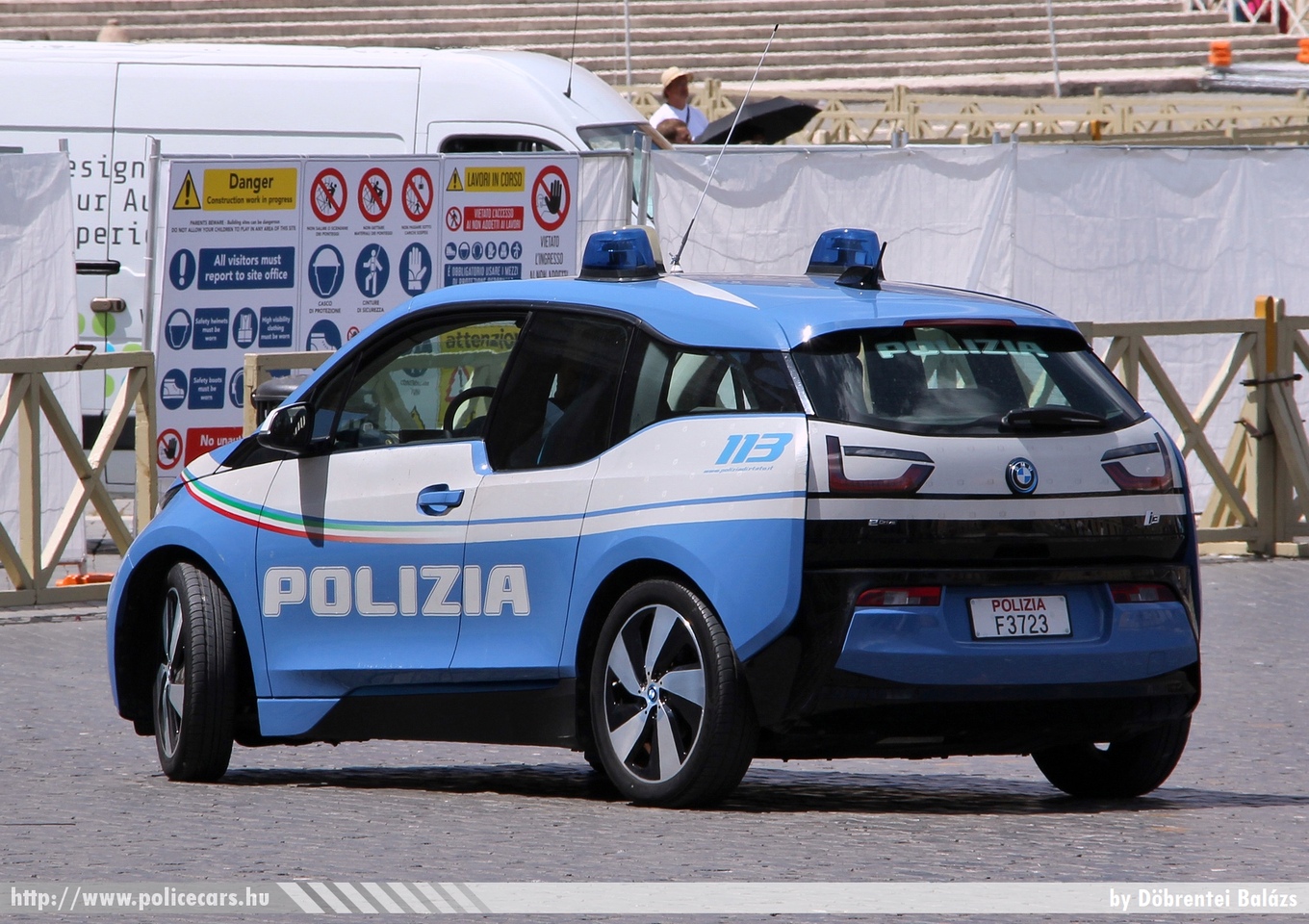 BMW i3, Polizia di Stato, fotó: Döbrentei Balázs
Keywords: rendőr rendőrautó rendőrség olasz Olaszország police policecar Italy italian