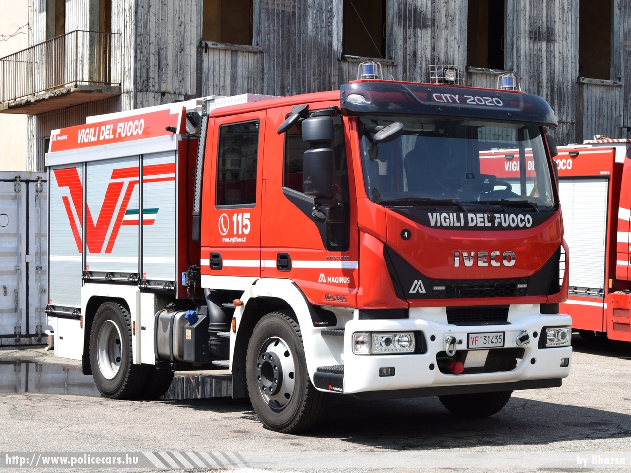 Iveco EuroCargo Magirus, Vigili del Fuoco di Milano, fotó: Bbazsa
Keywords: olasz Olaszország italian Italy fire firetruck tûzoltó tûzoltóautó tûzoltóság