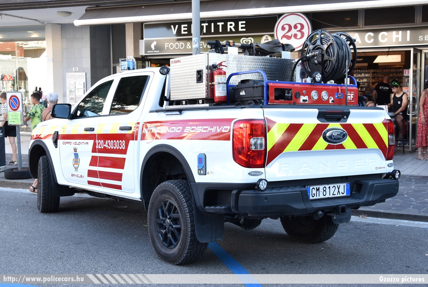 Ford Ranger, Corpo Volontari Eraclea (Protezione Civile), fotó: Gzozzo pictures
Keywords: olasz Olaszország italian Italy polgári védelem Civil Protection