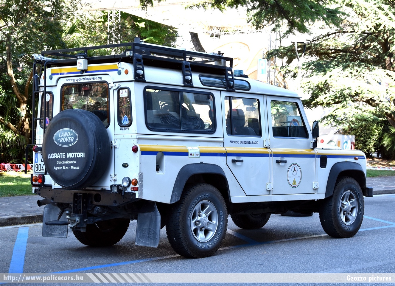 Land Rover Defender 110, Protezione Civile Gruppo Radio Piovese, Piove di Sacco, fotó: Gzozzo pictures
Keywords: olasz Olaszország italian Italy polgári védelem Civil Protection