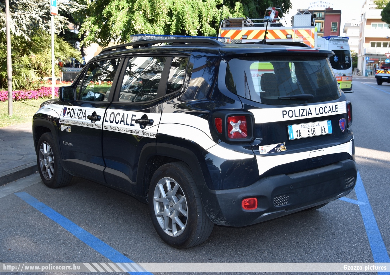 Jeep Renegade, Polizia Locale Jesolo, fotó: Gzozzo pictures
Keywords: rendőr rendőrautó rendőrség olasz Olaszország police policecar Italy italian