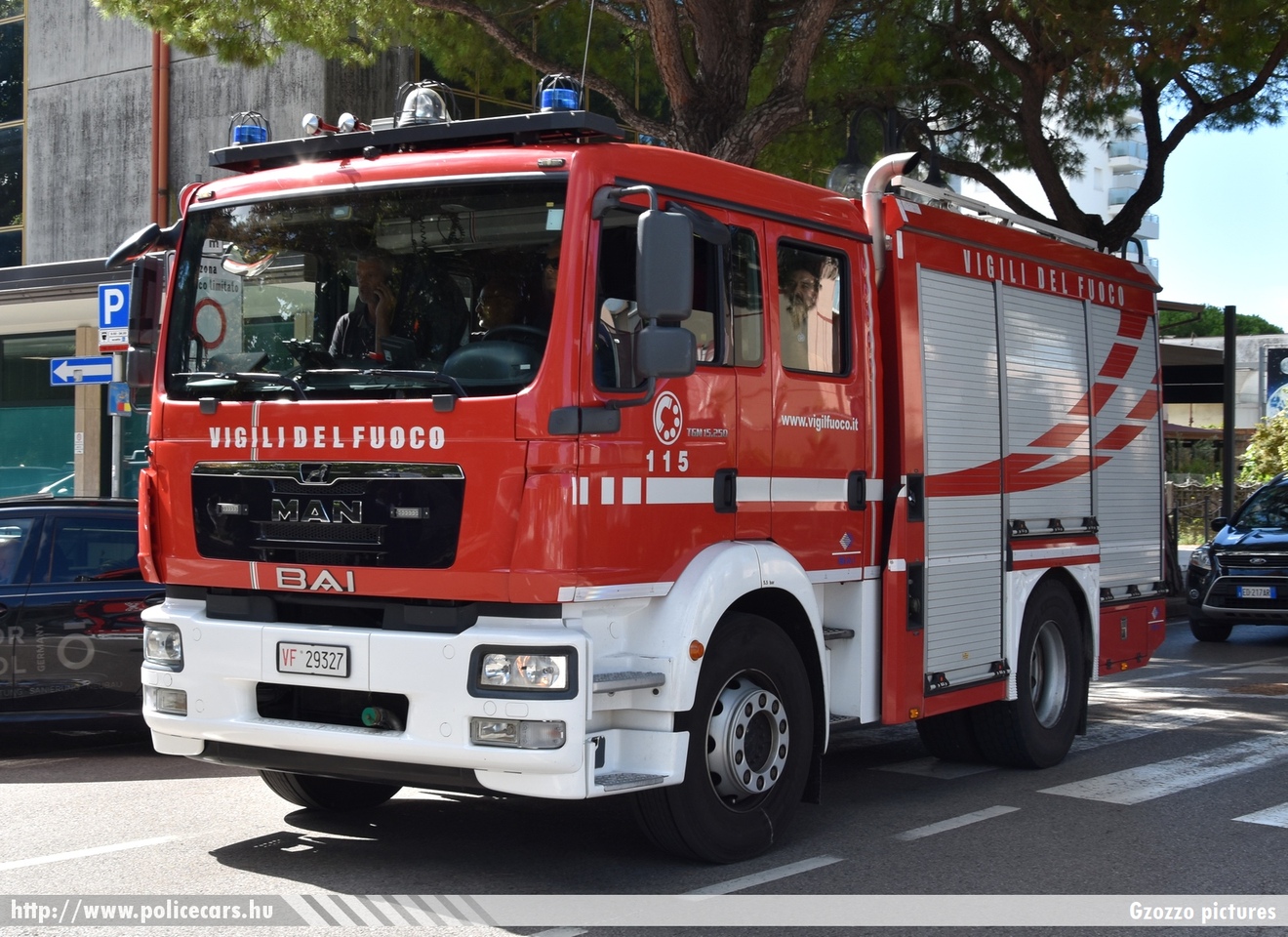MAN TGM 15.250 BAI, Vigili del Fuoco, Comando Provinciale di Venezia, Distaccamento di Jesolo, fotó: Gzozzo pictures
Keywords: olasz Olaszország italian Italy fire firetruck tûzoltó tûzoltóautó tûzoltóság