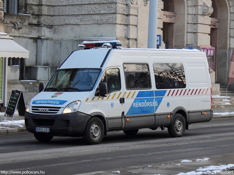 Iveco Daily, fotó: HNorbert
Keywords: rendőr rendőrautó rendőrség magyar Magyarország KRS-333 hungarian Hungary police policecar