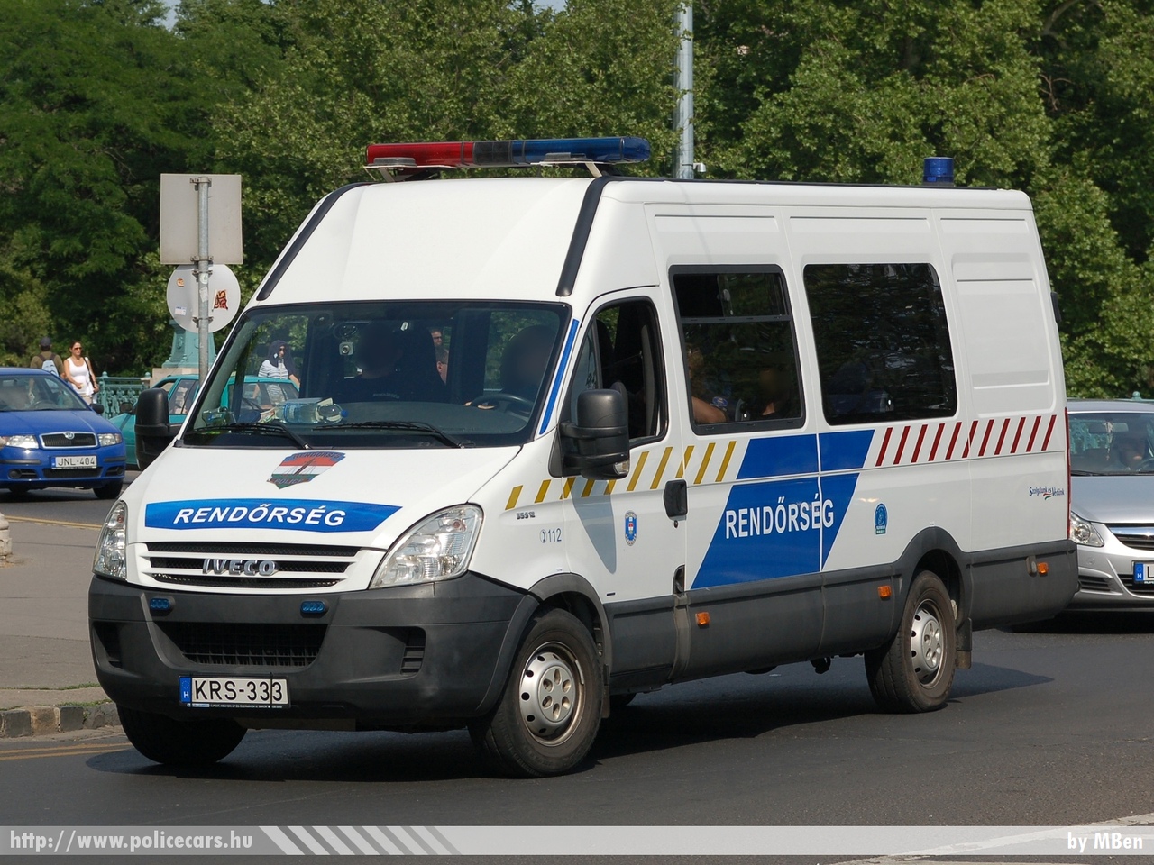 Iveco Daily, fotó: MBen
Keywords: rendőrautó rendőrség rendőr magyar Magyarország hungarian Hungary police policecar KRS-333