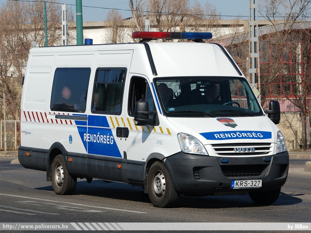 Iveco Daily, fotó: MBen
Keywords: rendőrautó rendőrség rendőr magyar Magyarország hungarian Hungary police policecar KRS-327