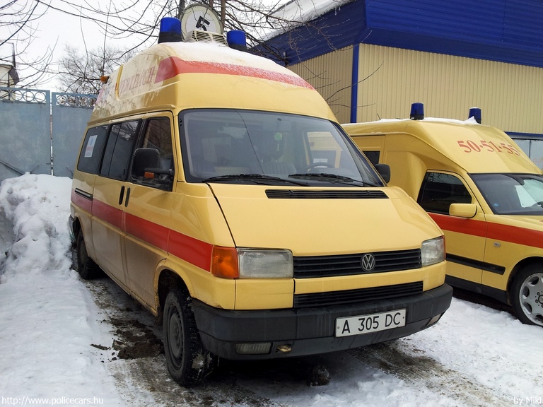Volkswagen Transporter T4, fotó: Miki
Keywords: kazah Kazahsztán mentő mentőautó kazahstan ambulance