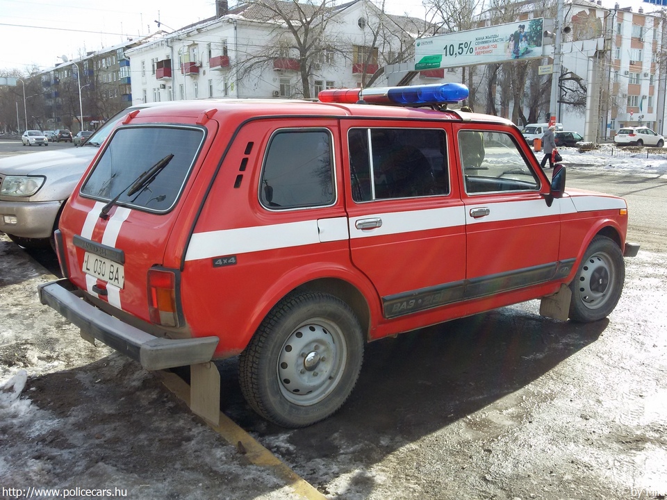 Lada VAZ Niva 2131, fotó: Miki
Keywords: kazah Kazahsztán tûzoltó tûzoltóautó tûzoltóság kazahstan fire firetruck
