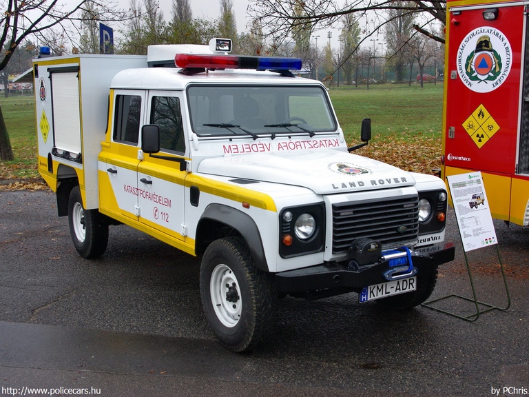 Land Rover Defender, fotó: PChris
Keywords: tûzoltóautó tûzoltóság tûzoltó magyar Magyarország katasztrófavédelem fire firetruck Hungary hungarian