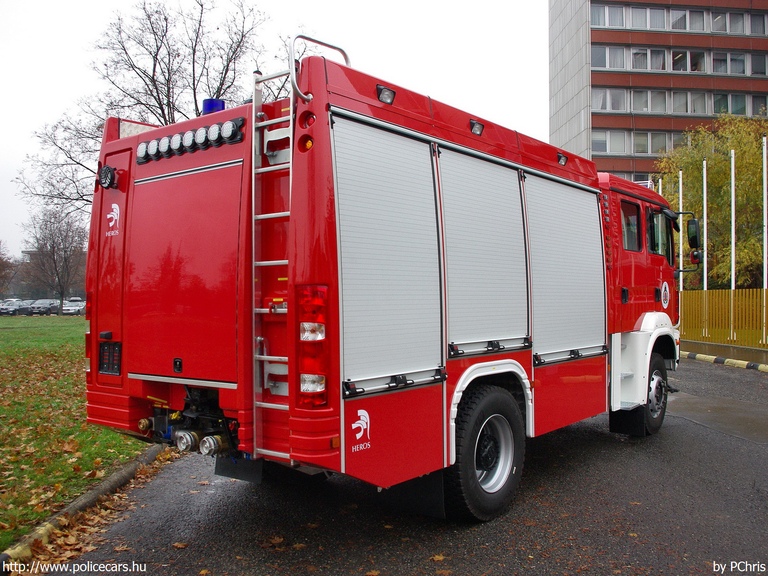 HEROS AQUADUX-X 4000, fotó: PChris
Keywords: tûzoltóautó tûzoltóság tûzoltó magyar Magyarország katasztrófavédelem fire firetruck Hungary hungarian