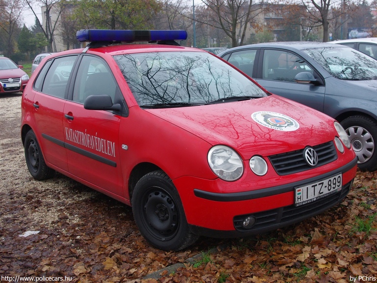 Volkswagen Polo, [url=http://fovaros.katved.hu/]Fõvárosi Katasztrófavédelmi Igazgatóság[/url], fotó: PChris
Keywords: tûzoltóautó tûzoltóság tûzoltó magyar Magyarország katasztrófavédelem ITZ-899 fire firetruck Hungary hungarian