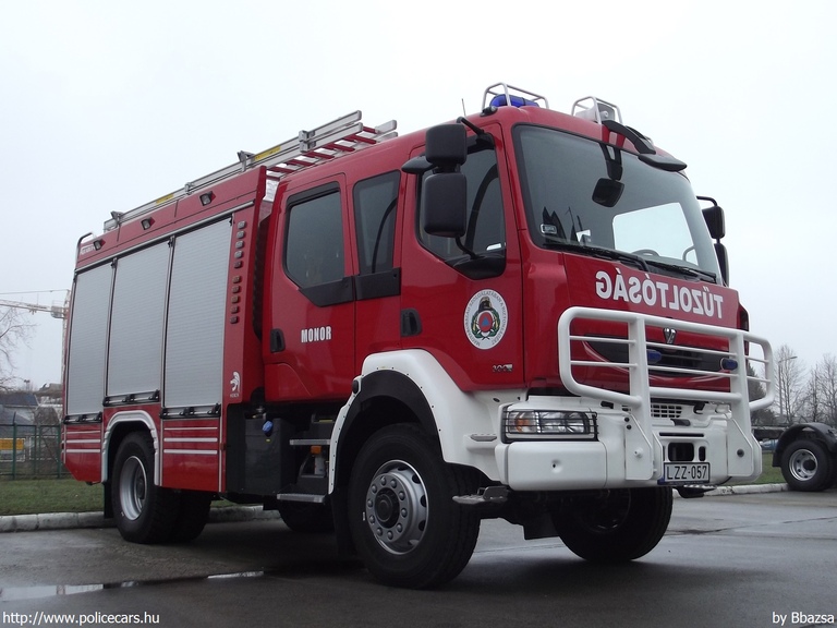 Renault Midlum 300 Heros Aquadux-X 2000, Pest Megyei Katasztrófavédelmi Igazgatóság, Monori Hivatásos Tûzoltóparancsnokság, fotó: Bbazsa 
Keywords: tûzoltóautó tûzoltóság tûzoltó magyar Magyarország katasztrófavédelem LZZ-057 fire firetruck Hungary hungarian