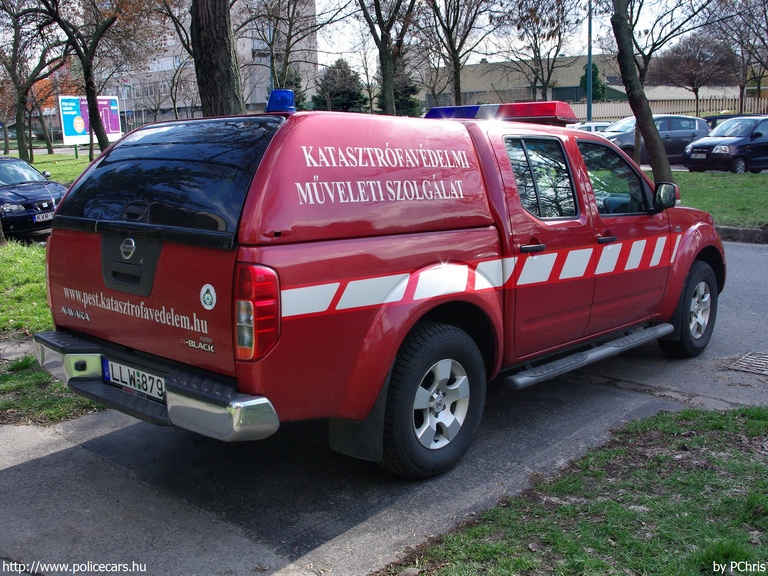 Nissan Navara 2.5D R-Black, Pest Megyei Katasztrófavédelmi Igazgatóság, fotó: PChris
Keywords: tûzoltóautó tûzoltóság tûzoltó magyar Magyarország katasztrófavédelem LLW-879 fire firetruck Hungary hungarian