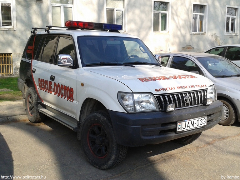 Toyota Land Cruiser Prado GX, Special Rescue Team, fotó: Rambo
Keywords: speciális mentők tûzoltóautó tûzoltó tûzoltóság magyar Magyarország JAM-033 fire firetruck Hungary hungarian
