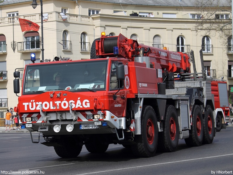Faun ATF 35-3 Tadano, Fõvárosi Katasztrófavédelmi Igazgatóság, Észak-Pesti Katasztrófavédelmi Kirendeltség, XIII. Kerületi Hivatásos Tûzoltóparancsnokság, fotó: HNorbert
Keywords: tûzoltóautó tûzoltóság tûzoltó magyar Magyarország katasztrófavédelem JMB-493 fire firetruck Hungary hungarian