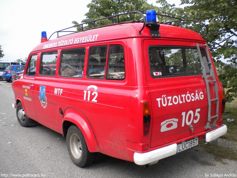 Ford Transit, Fehérvárcsurgói Önkéntes Tûzoltó Egyesület, fotó: Szilágyi András
Keywords: tûzoltóautó ÖTE tûzoltóság tûzoltó magyar Magyarország LUC-857 fire firetruck Hungary hungarian