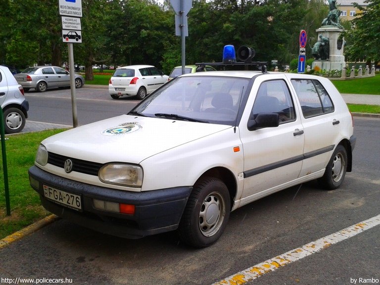 Volkswagen Golf 3, Szabolcs-Szatmár-Bereg Megyei Katasztrófavédelmi Igazgatóság, fotó: Rambo
Keywords: tûzoltóautó tûzoltóság tûzoltó magyar Magyarország katasztrófavédelem FGA-276 fire firetruck Hungary hungarian