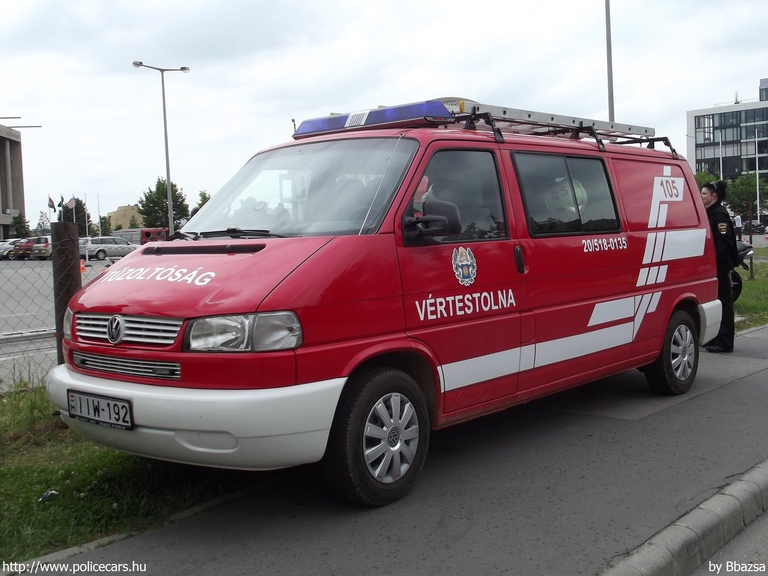 Volkswagen Transporter T4, Vértestolnai Önkéntes Tûzoltó Egyesület, fotó: Bbazsa
Keywords: tûzoltó tûzoltóság tûzoltóautó ÖTE magyar Magyarország IIW-192 fire firetruck Hungary hungarian