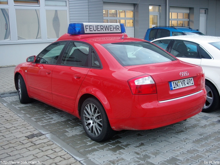 Audi A4, Audi Hungaria Motor Kft., fotó: PChris
Keywords: tûzoltó tûzoltóautó tûzoltóság magyar Magyarország létesítményi fire firetruck Hungary hungarian