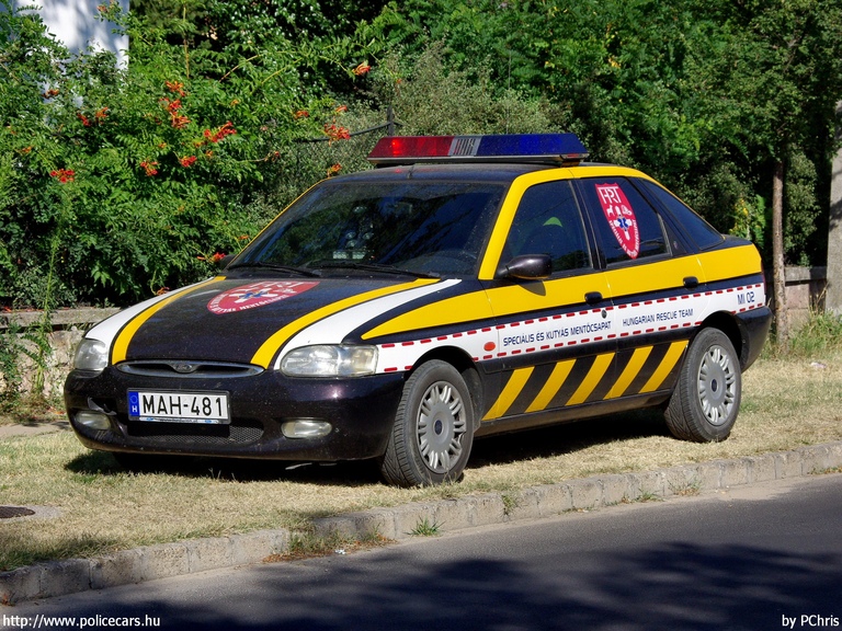 Ford Escort, HRT Hungarian Rescue Team Speciális és Kutyás Mentõcsapat, fotó: PChris
Keywords: speciális mentők tûzoltóautó tûzoltó tûzoltóság magyar Magyarország MAH-481 fire firetruck Hungary hungarian