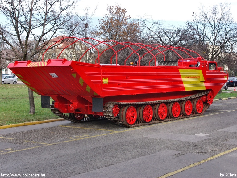 PTSZ-M, fotó: PChris
Keywords: tûzoltó tûzoltóautó tûzoltóság magyar Magyarország katasztrófavédelem fire firetruck Hungary hungarian