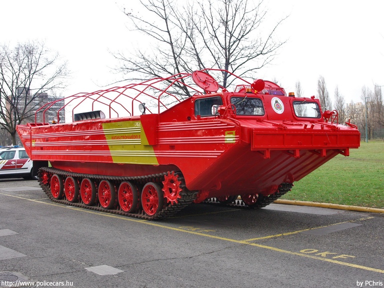 PTSZ-M, fotó: PChris
Keywords: tûzoltó tûzoltóautó tûzoltóság magyar Magyarország katasztrófavédelem fire firetruck Hungary hungarian