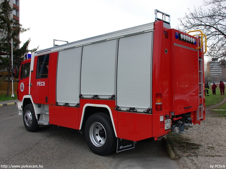 Mercedes-Benz 1124 Rosenbauer TLF 2000 AT, Baranya Megyei Katasztrófavédelmi Igazgatóság, Pécsi Hivatásos Tûzoltóparancsnokság, fotó: PChris 
Keywords: tûzoltóautó tûzoltóság tûzoltó magyar Magyarország katasztrófavédelem GNX-140 fire firetruck Hungary hungarian