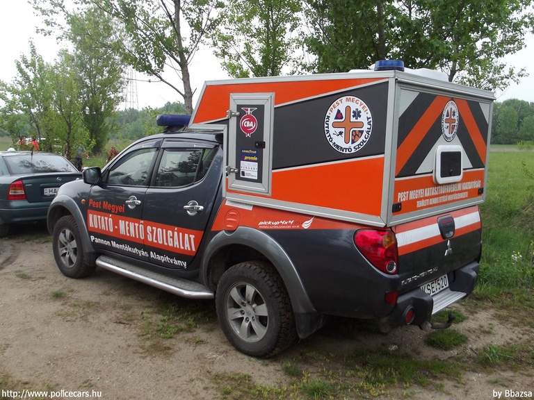 Mitsubishi L200, Pest Megyei Kutató-Mentõ Szolgálat, fotó: Bbazsa
Keywords: speciális mentők tûzoltóautó tûzoltó tûzoltóság magyar Magyarország KSE-520 fire firetruck Hungary hungarian