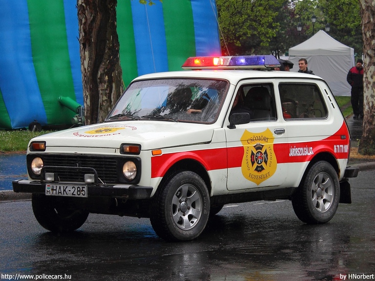 Lada VAZ 2121 Niva, Csömöri Önkéntes Tûzoltó Egyesület, fotó: HNorbert
Keywords: tûzoltóautó tûzoltó ÖTE tûzoltóság magyar Magyarország HAK-285 fire firetruck Hungary hungarian