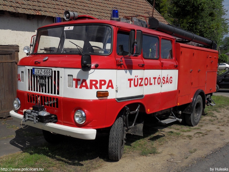 IFA W50L, Tarpai Önkéntes Tûzoltó Egyesület, fotó: Huleaks
Keywords: tûzoltóautó tûzoltó ÖTE tûzoltóság magyar Magyarország JXZ-666 fire firetruck Hungary hungarian