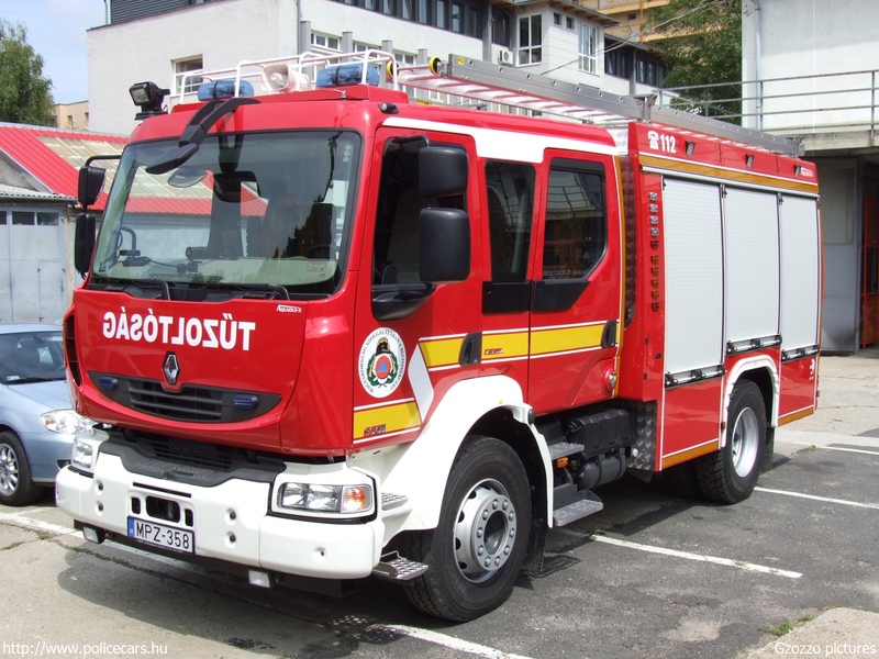Renault Midlum 300 HEROS AQUADUX-X 3000, fotó: Gzozzo pictures
Keywords: tûzoltó tûzoltóautó tûzoltóság katasztrófavédelem magyar Magyarország MPZ-358 fire firetruck Hungary hungarian