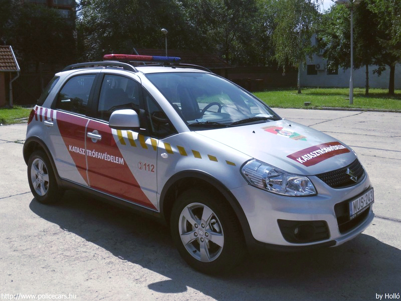 Suzuki SX4, Fõvárosi Katasztrófavédelmi Igazgatóság, Dél-Pesti Katasztrófavédelmi Kirendeltség, fotó: Holló
Keywords: tûzoltó tûzoltóautó tûzoltóság katasztrófavédelem magyar Magyarország MUS-243 fire firetruck Hungary hungarian