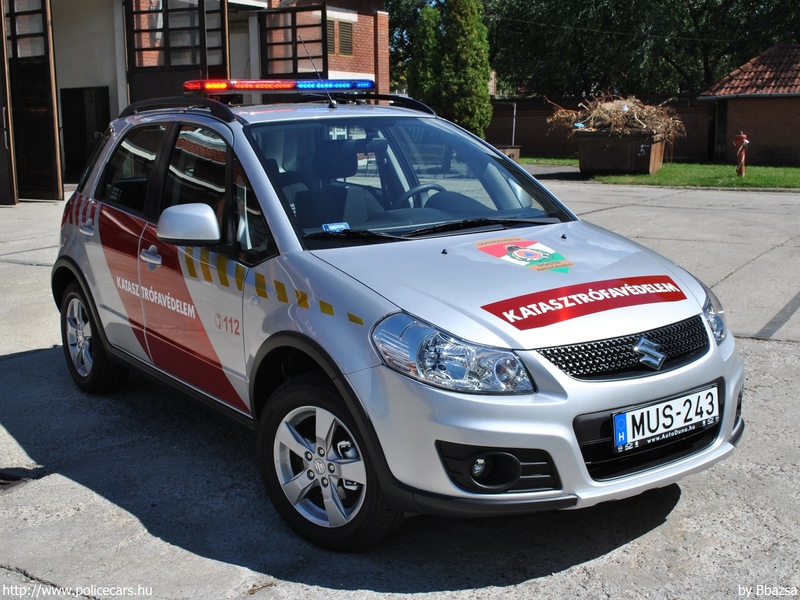 Suzuki SX4, Fõvárosi Katasztrófavédelmi Igazgatóság, Dél-Pesti Katasztrófavédelmi Kirendeltség, fotó: Bbazsa
Keywords: tûzoltó tûzoltóautó tûzoltóság katasztrófavédelem magyar Magyarország MUS-243 fire firetruck Hungary hungarian