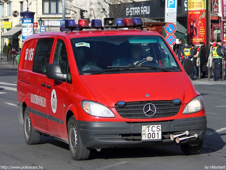 Mercedes-Benz Vito 115 CDI, Fõvárosi Katasztrófavédelmi Igazgatóság, fotó: HNorbert
Keywords: tûzoltóautó tûzoltóság tûzoltó magyar Magyarország katasztrófavédelem TCS-001 fire firetruck Hungary hungarian