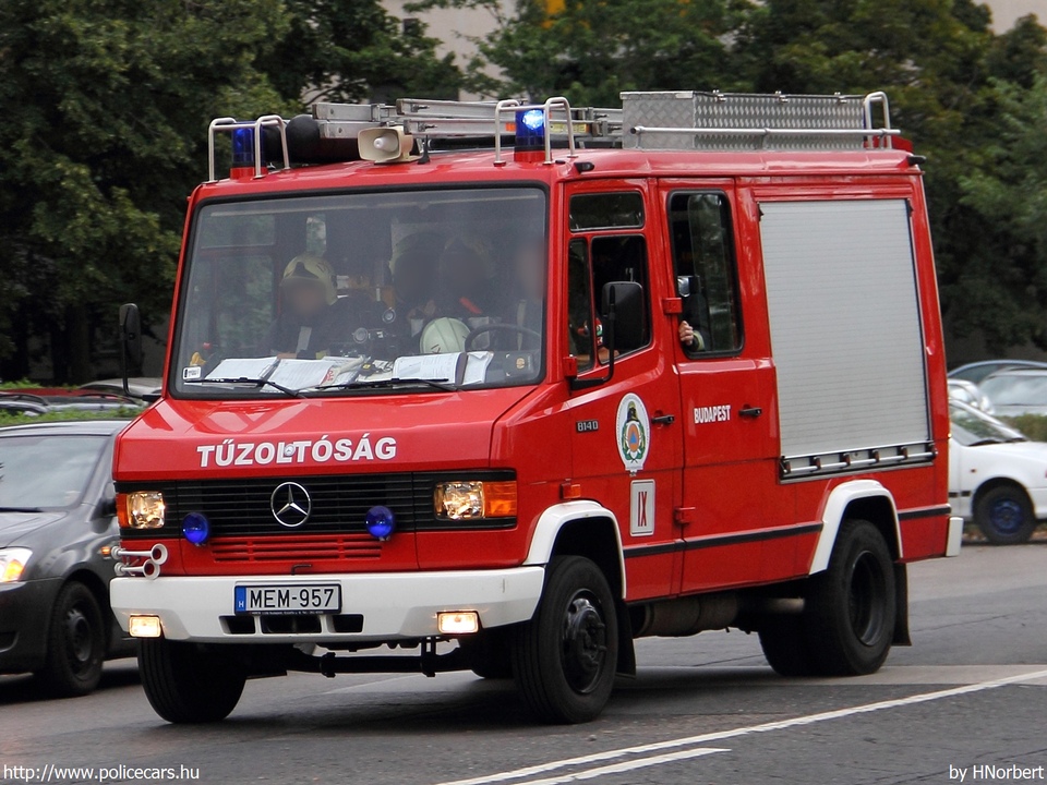 Mercedes-Benz Vario 814D, Fõvárosi Katasztrófavédelmi Igazgatóság, Közép-Pesti Katasztrófavédelmi Kirendeltség, IX. kerületi Hivatásos Tûzoltóparancsnokság, fotó: HNorbert
Keywords: tûzoltóautó tûzoltóság tûzoltó magyar Magyarország katasztrófavédelem fire firetruck Hungary hungarian MEM-957
