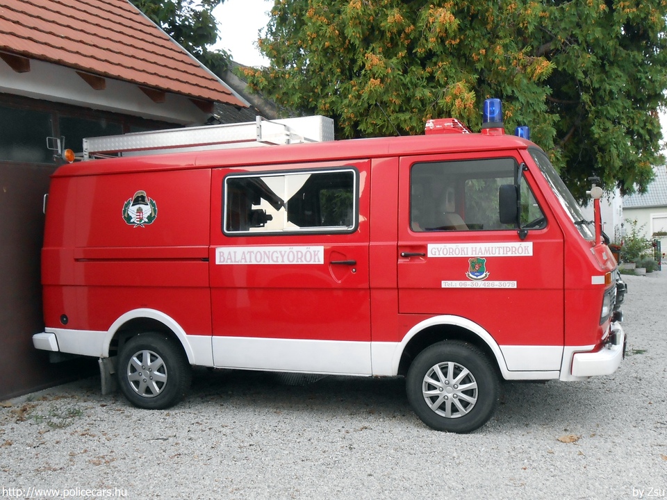Volkswagen LT31, Balatongyöröki Önkéntes Tûzoltó Egyesület, fotó: Zsu
Keywords: tûzoltó tûzoltóság tûzoltóautó ÖTE magyar Magyarország hungarian Hungary fire firetruck LWE-917