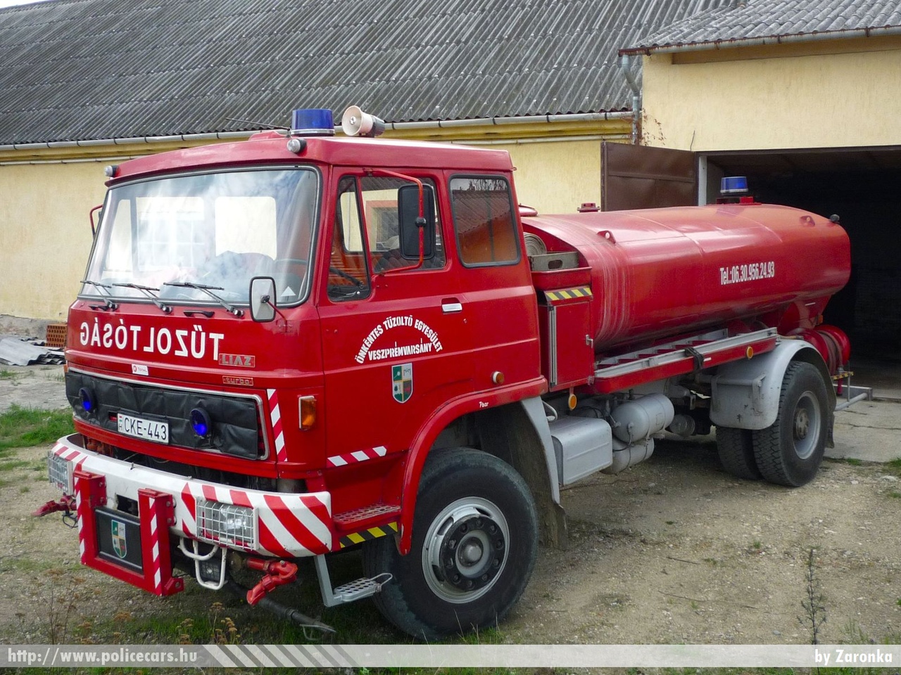 Liaz, Veszprémvarsányi Önkéntes Tûzoltó Egyesület, fotó: Zaronka
Keywords: tûzoltóautó tûzoltóság tûzoltó magyar Magyarország ÖTE fire firetruck Hungary hungarian CKE-443